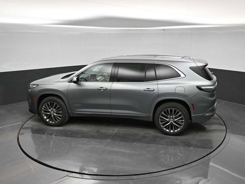 New 2026 Buick Enclave Avenir w/ Super Cruise Package AWD/4WD image 26