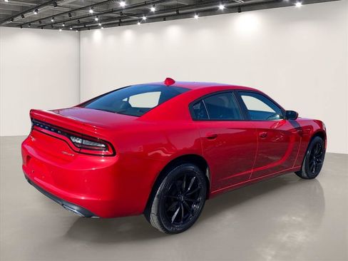 Used 2015 Dodge Charger SXT w/ AWD Plus Group image 7