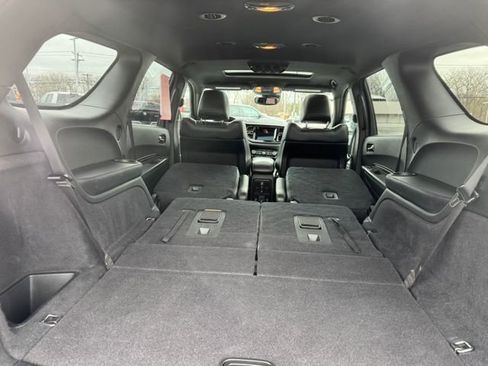 Used 2022 Dodge Durango GT image 35