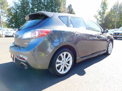 Used 2011 MAZDA MAZDA3 s Sport image 2