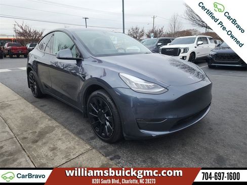 Used 2023 Tesla Model Y Long Range image 2