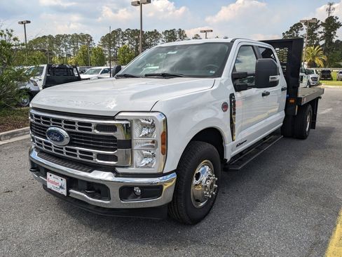 New 2024 Ford F350 XL w/ XL Chrome Package image 9