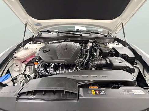 Used 2024 Hyundai Sonata SEL FWD image 25