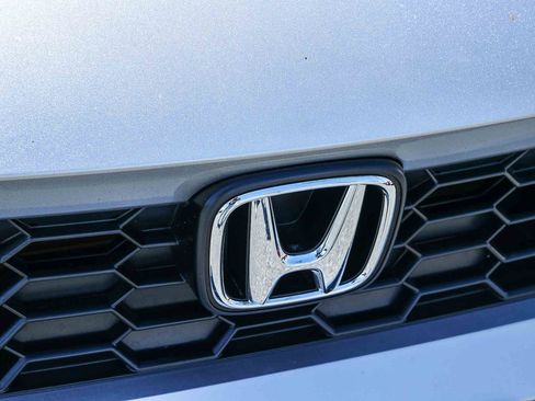 Used 2025 Honda Civic Sport image 16