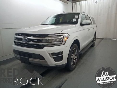 Used 2024 Ford Expedition Max Limited AWD/4WD image 2
