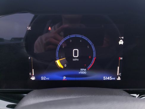 Used 2025 Chevrolet Trax RS w/ Sunroof Package image 31