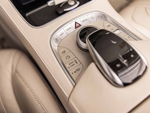 Used 2017 Mercedes-Benz S 63 AMG 4MATIC Cabriolet image 33