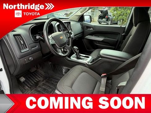 Used 2022 Chevrolet Colorado LT w/ Fleet Safety Package image 5