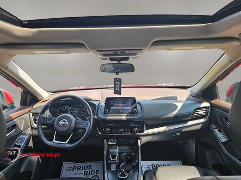 Used 2022 Nissan Rogue SV w/ SV Premium Package AWD/4WD image 10