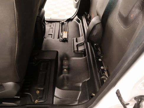 Used 2022 Chevrolet Colorado LT w/ Fleet Safety Package image 11