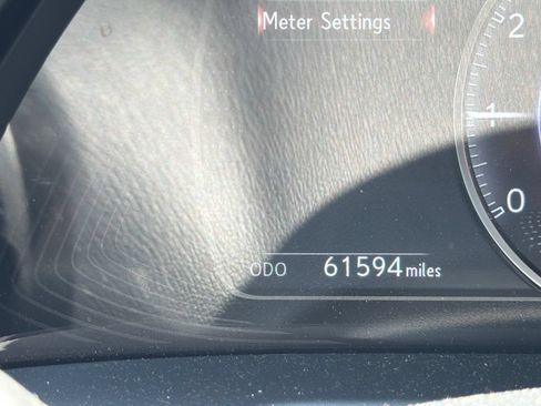 Used 2024 Lexus ES 350 Ultra Luxury w/ Accessory Package (Z2) FWD image 4
