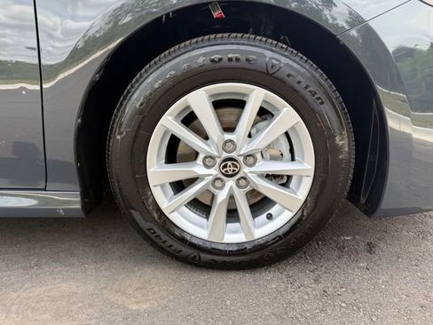 Used 2026 Toyota Camry LE image 13