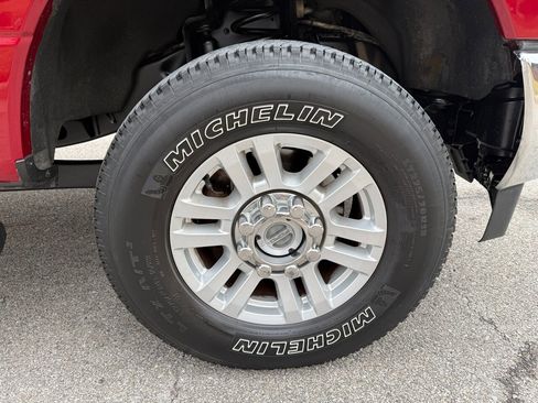 Used 2019 Ford F350 XLT w/ XLT Value Package image 26