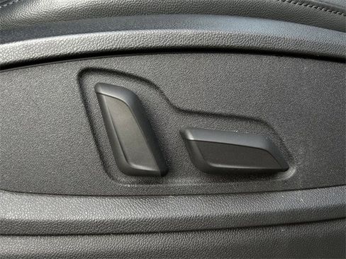 Used 2023 Audi Q5 2.0T Premium Plus w/ Premium Plus Package image 31