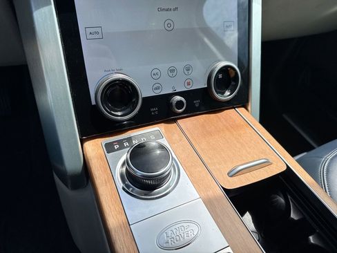 Used 2020 Land Rover Range Rover HSE AWD/4WD image 18
