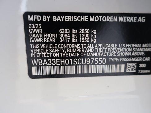 Used 2025 BMW 740i xDrive w/ Premium Package AWD/4WD image 43