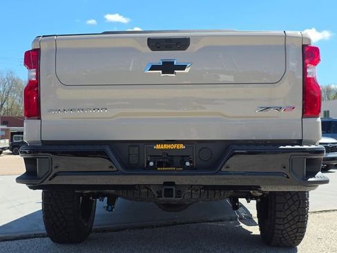 New 2026 Chevrolet Silverado 1500 ZR2 AWD/4WD image 16