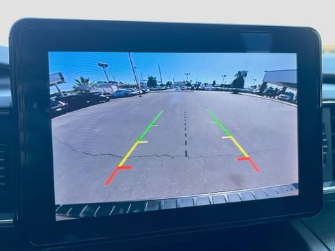 Used 2023 Ford Explorer XLT w/ Equipment Group 202A RWD image 14