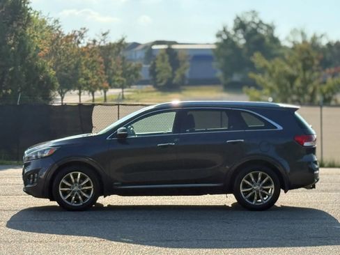 Used 2017 Kia Sorento SX AWD/4WD image 8