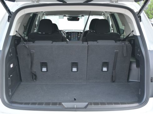 Certified 2025 Subaru Ascent Premium AWD/4WD image 33