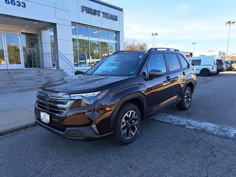 New 2026 Subaru Forester Premium image 2
