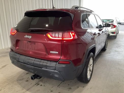 Used 2019 Jeep Cherokee Latitude w/ Popular Appearance Group image 21