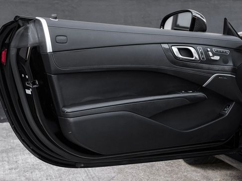 Used 2013 Mercedes-Benz SL 63 AMG image 39