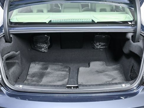 Used 2022 Volvo S90 B6 Inscription w/ Advanced Package AWD/4WD image 32