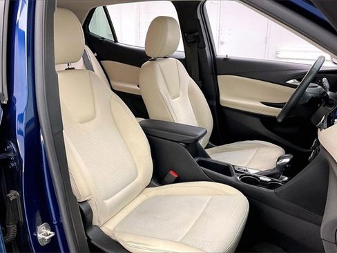 Certified 2023 Buick Encore GX Preferred image 7