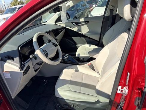 Used 2023 Kia Niro Wind w/ Wind Preserve Package image 14