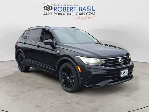 Used 2022 Volkswagen Tiguan SE R-Line image 7