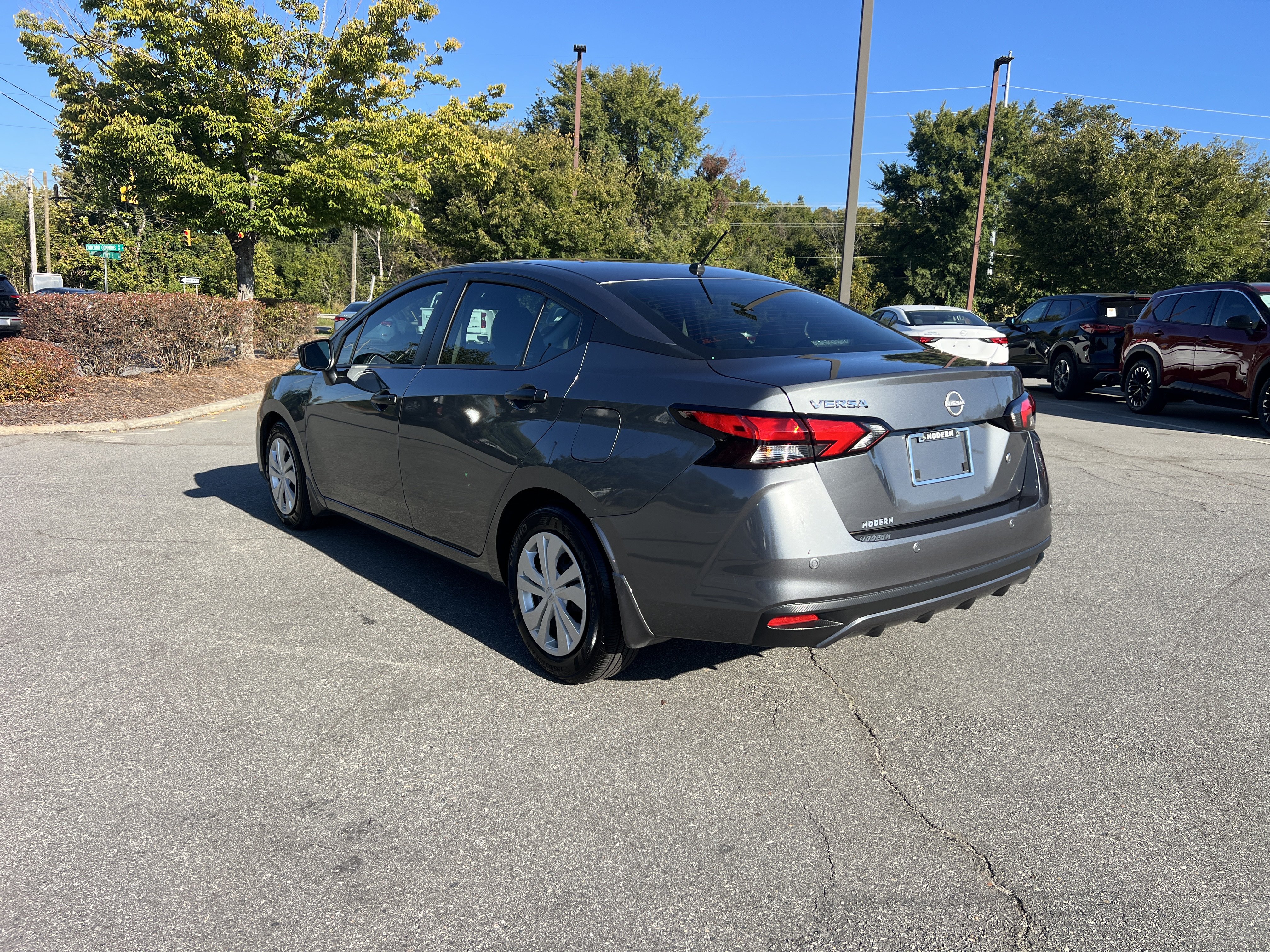Certified 2025 Nissan Versa S w/ Trunk Package FWD image 7