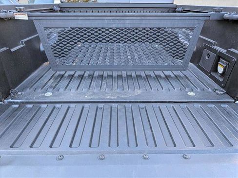 Used 2023 Toyota Tacoma TRD Sport image 6