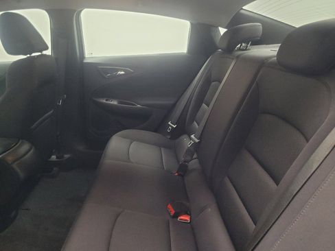 Used 2022 Chevrolet Malibu LS w/ Driver Confidence Package II FWD image 18