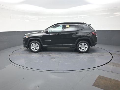 Used 2022 Jeep Compass Latitude w/ Convenience Group image 6