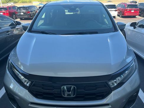 Used 2025 Honda Odyssey EX-L image 2