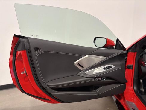 Used 2022 Chevrolet Corvette Stingray Preferred Cpe w/ Z51 Performance Package RWD image 13