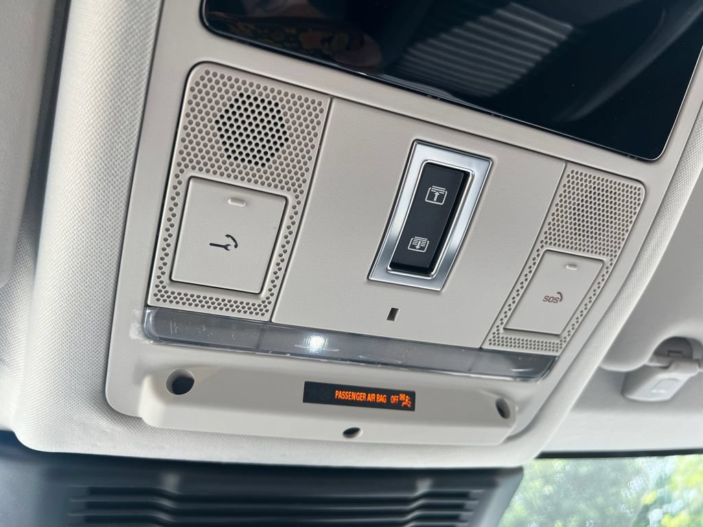 New 2025 Land Rover Discovery Sport S AWD/4WD image 22