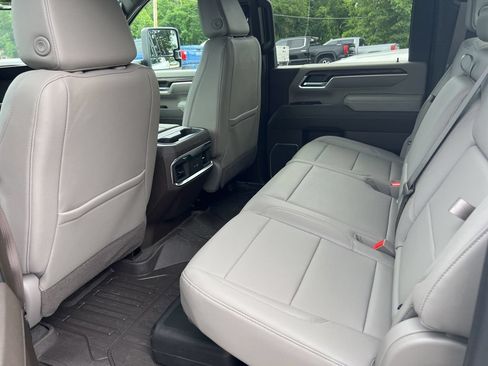 New 2026 GMC Sierra 3500 SLT w/ SLT Convenience Package AWD/4WD image 12