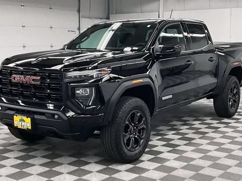 Used 2024 GMC Canyon Elevation w/ Convenience Package AWD/4WD image 11