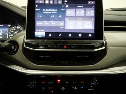 Used 2023 Jeep Compass Limited w/ Elite Group image 21