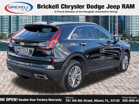 Used 2025 Cadillac XT4 Premium Luxury FWD image 5