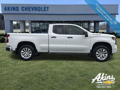 Certified 2023 Chevrolet Silverado 1500 Custom w/ LPO, Dark Essentials Package