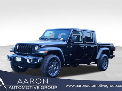 New 2026 Jeep Gladiator Sport image 1