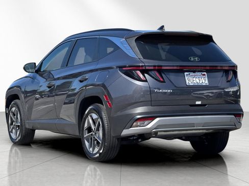 Used 2025 Hyundai Tucson SEL AWD/4WD image 6