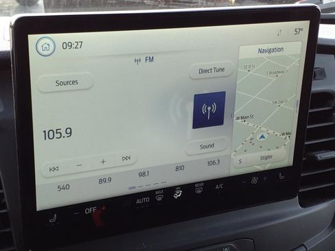 Used 2023 Ford Transit 350 XL image 8