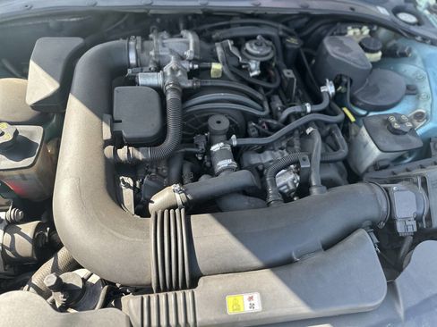 Used 2002 Ford Thunderbird Deluxe image 13
