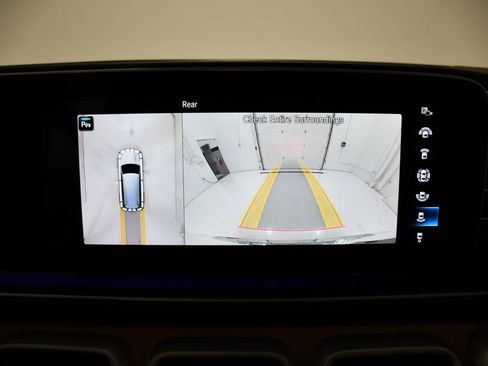 Used 2022 Mercedes-Benz GLS 450 4MATIC image 16