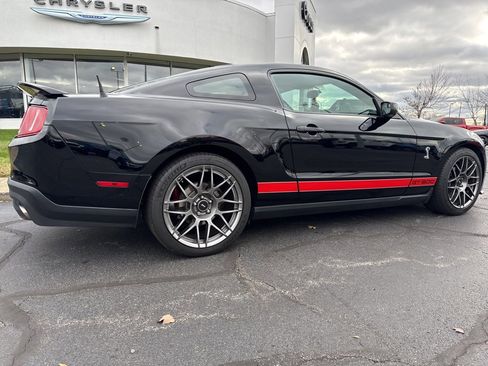 Used 2011 Ford Mustang Shelby GT500 w/ SVT Performance Pkg image 47