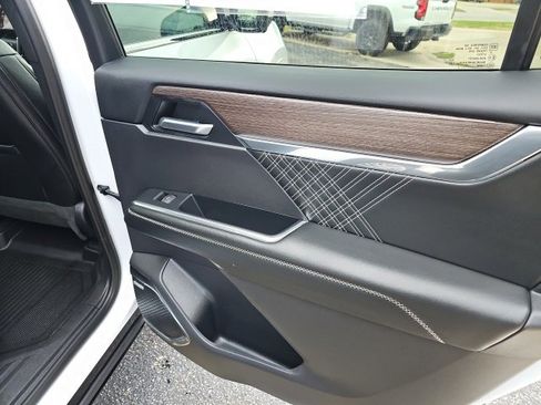 Used 2024 GMC Acadia Denali w/ LPO, Floor Liner Package image 14